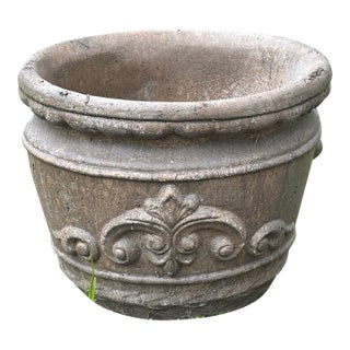 Cast Stone Neoclassical 1990s Fleur-De-Lis Garden Pot For Sale