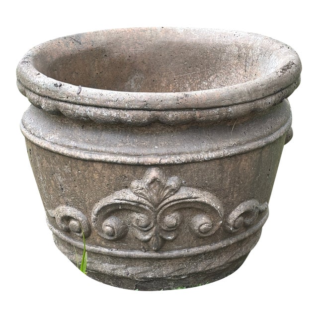 Cast Stone Neoclassical 1990s Fleur-De-Lis Garden Pot For Sale