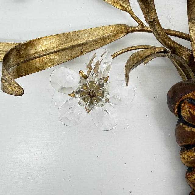 Mid-Century Crystal Flower Bouquet Wall Sconce in the style of Banci, 1970s For Sale - Image 10 of 18