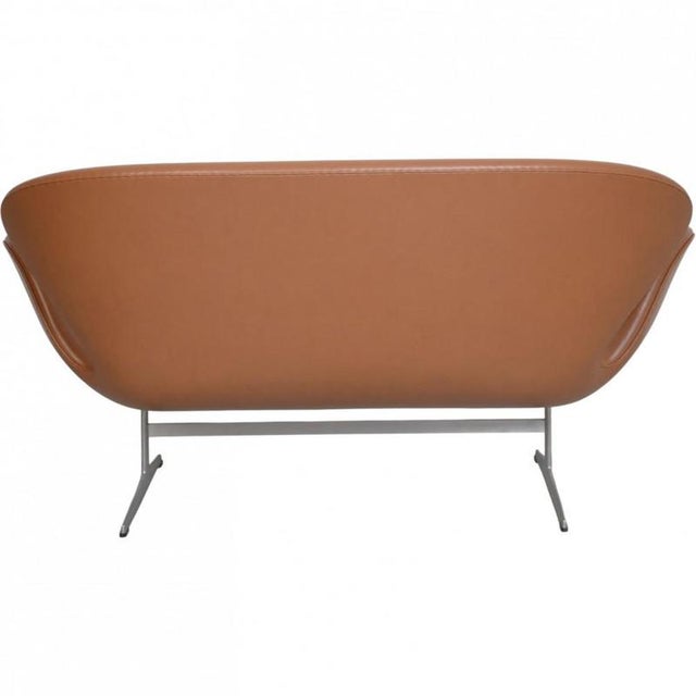 Swan Sofa in Cognac Leather by Arne Jacobsen, 2000s For Sale - Image 10 of 15