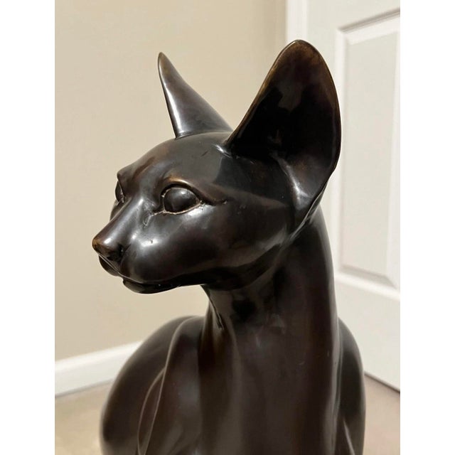 Metal Mid 20th Century Large Bronze Art Deco Egyptian Revival Cat Sculpture 24.5” For Sale - Image 7 of 12