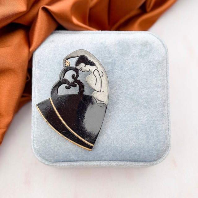 This beautiful brooch is a lovely example of the Art Deco Galalith jewellery of Auguste Bonaz. Condition Report: Very Good...