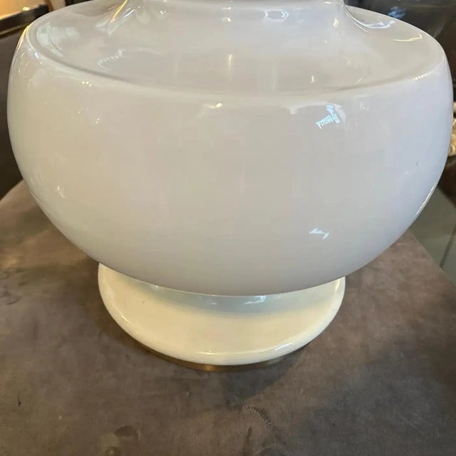 1970s Mid-Century Modern White Opaline Glass and Brass Italian Table Lamp For Sale - Image 12 of 13