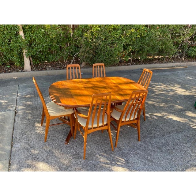 1970s Vintage Mid Century Danish Modern Teak Dining Set Table & Chairs - Set of 7 For Sale - Image 13 of 13