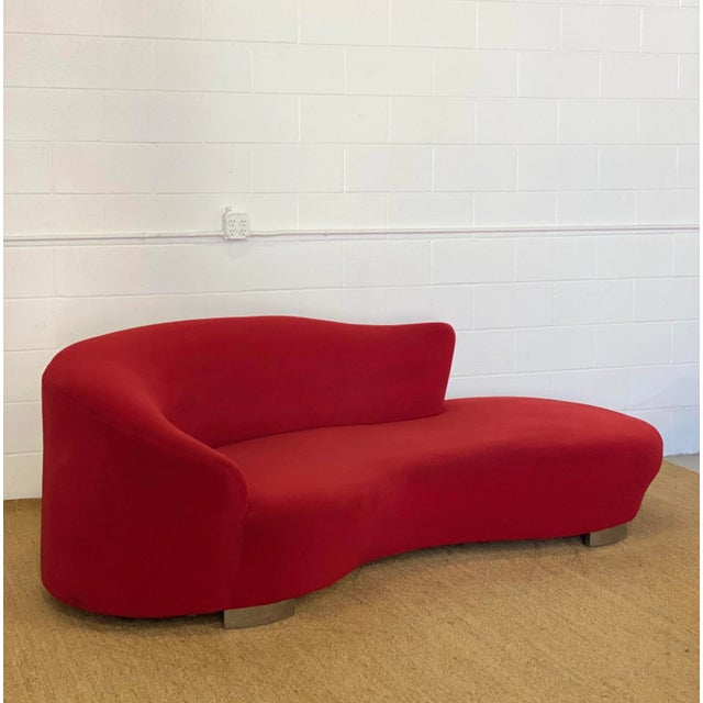 1980s Vladimir Kagan Style Curved Cloud Red Sofa For Sale In Detroit - Image 6 of 10