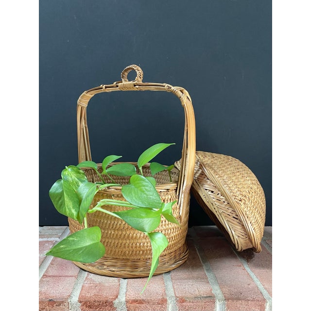 Chinoiserie Vintage Chinese Woven Rattan & Bamboo Domed Wedding Basket For Sale - Image 3 of 12