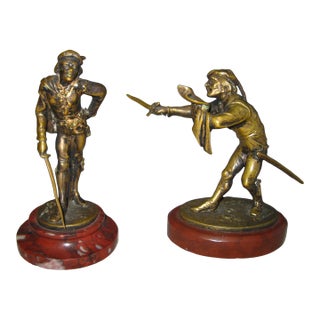 Pair of French Bronze Statue of Musketeer Signed Emile Guillemin 19 Century For Sale