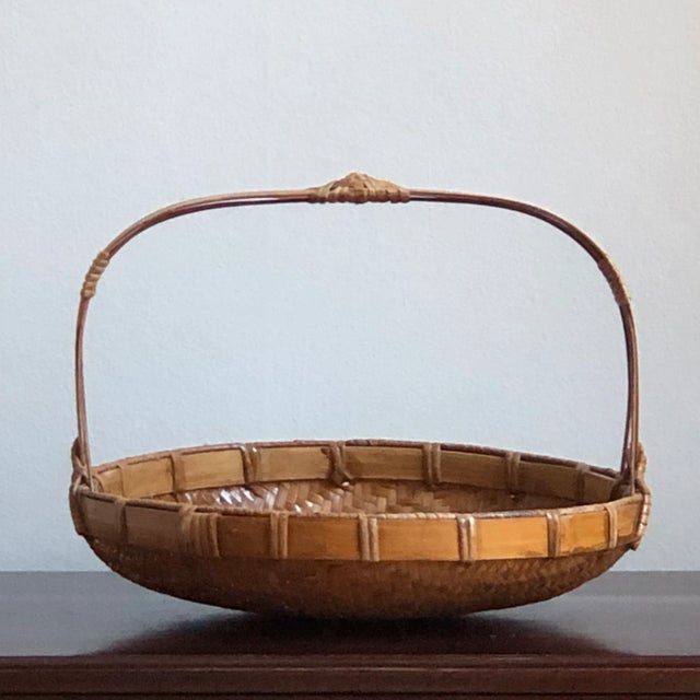Mid-20th Century Chinese Handled Basket For Sale - Image 4 of 11