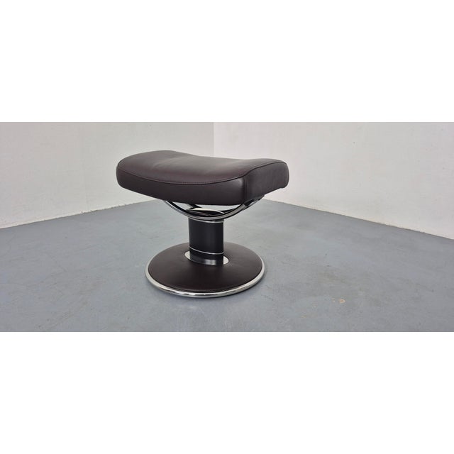 2000 - 2009 Brown Jazz Leather Ottoman from Stressless Ekornes, Norway, 2000s For Sale - Image 5 of 12