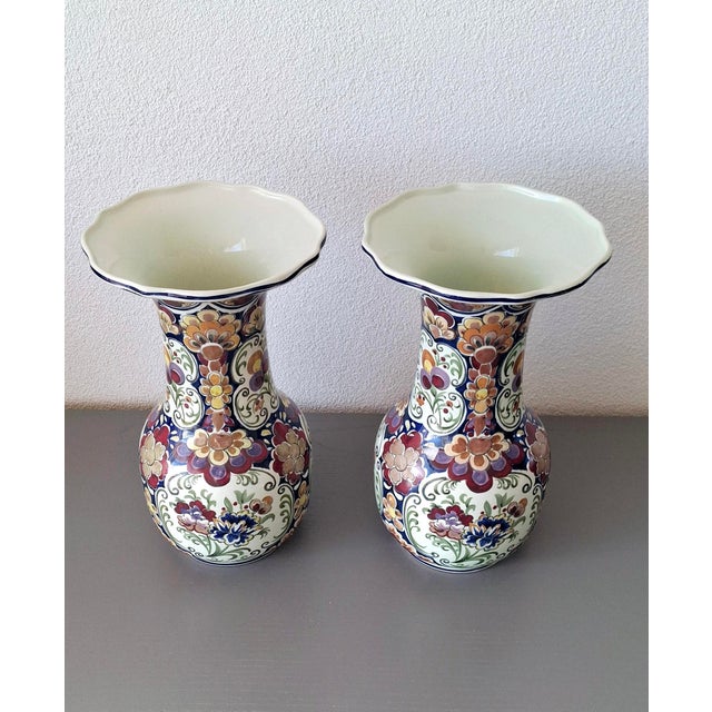 Set of Three Handworked Polychrome Boch Faience Vases, Premium Belgian Garniture Set For Sale - Image 10 of 11