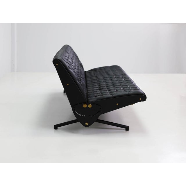 Brutalist Adjustable Sofa Bed in Quilted Leather by Osvaldo Borsani for Tecno, 1970 For Sale - Image 3 of 18