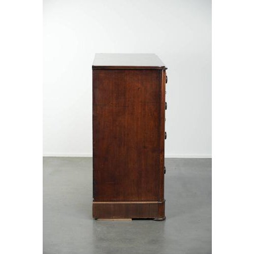 Antique English Mahogany Chest of Drawers, 1800s For Sale - Image 4 of 14