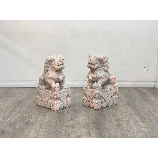 1980s Pair of Marble Foo Dogs For Sale - Image 5 of 8