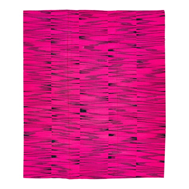 2020s Contemporary Abstract Turkish Kilim Wool Rug in Pink & Black For Sale