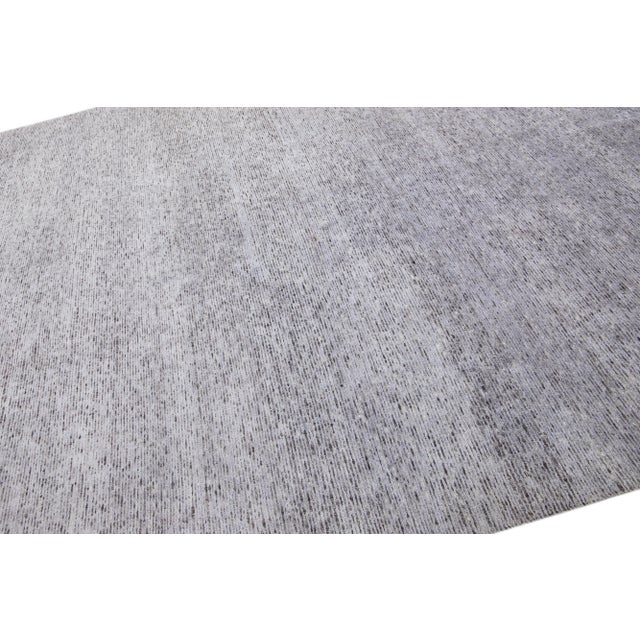 2010s Grey Striped Modern Handmade Wool & Silk Rug For Sale In New York - Image 6 of 7