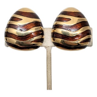 Vintage 1980s Signed Ciner Goldtone Brown Enamel Striped Clip Earrings-2 Pieces For Sale