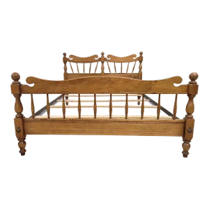 Vintage Full Size McEntire Brothers Low Poster Cannonball Spindle Bed