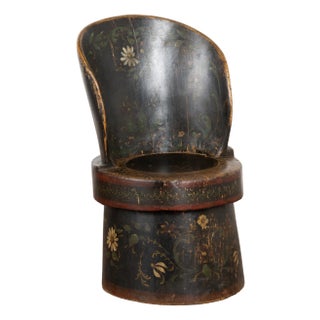 19th Century Hand Painted and Carved Swedish Kubbestol Scandinavian Log Chair For Sale