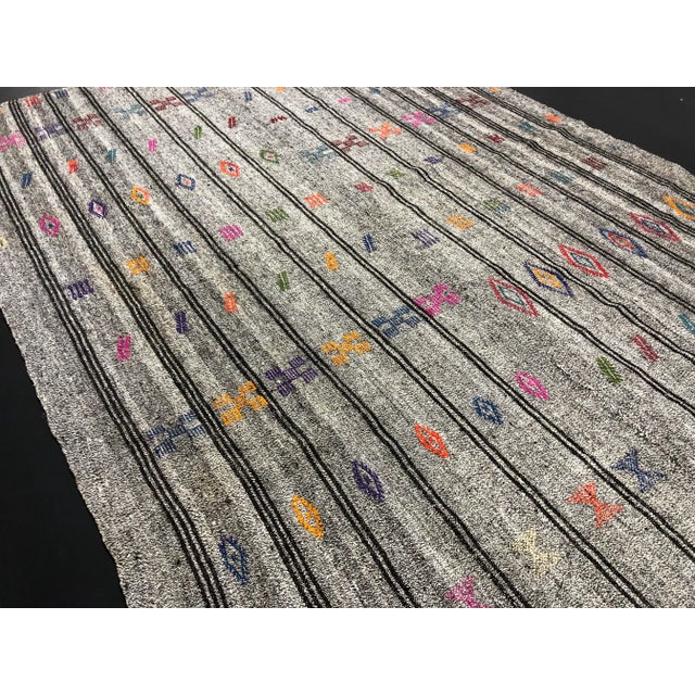 Slate Gray 1960s Vintage Rainbow Turkish Handmade Natural Wool Organic Kilim Rug- 6′9″ × 9′3″ For Sale - Image 8 of 11