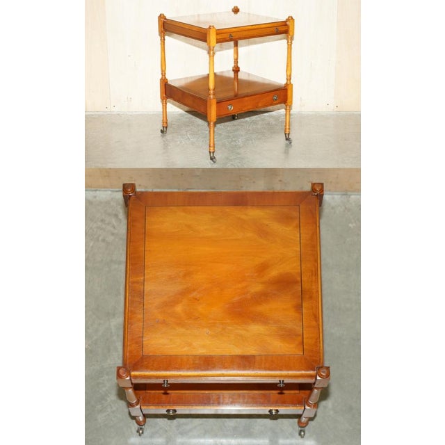 Stunning Bradley Furniture England stamped Flamed Mahogany side table with Butlers Serving tray This table is in sublime...
