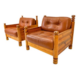 Pair of Pine Lounge Chairs by Uno and Osten Kristiansson For Sale