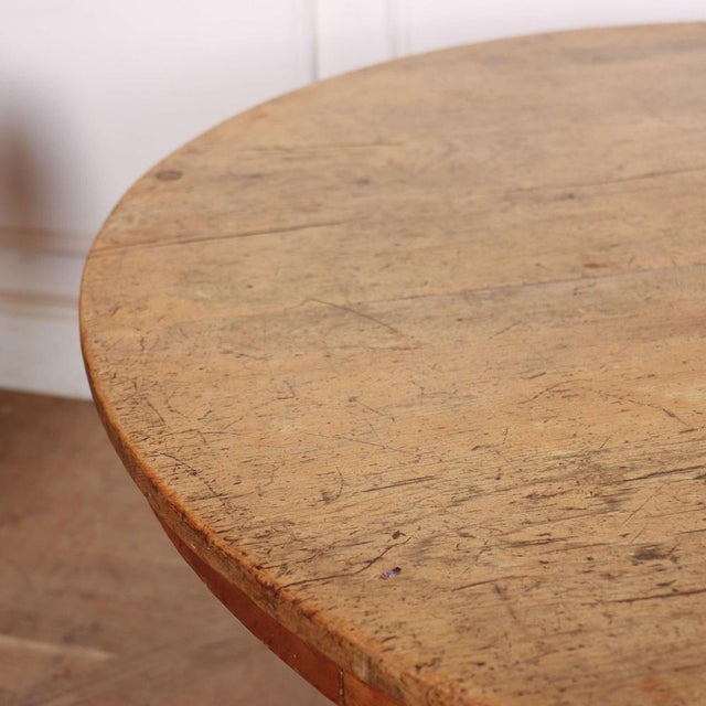 English Pine Breakfast Table For Sale - Image 5 of 7