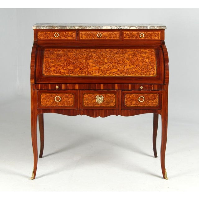Antique Oysterveneer Secretaire, 1770s For Sale - Image 10 of 18