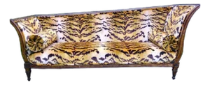 18th Century Large Italian Neoclassical Parcel Giltwood Récamier in Scalamandré Le Tigre Velvet