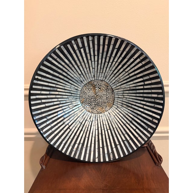 Late 20th Century Large Mother of Pearl Inlay Wood Centerpiece Bowl, Black Sunburst Mosaic For Sale - Image 5 of 8