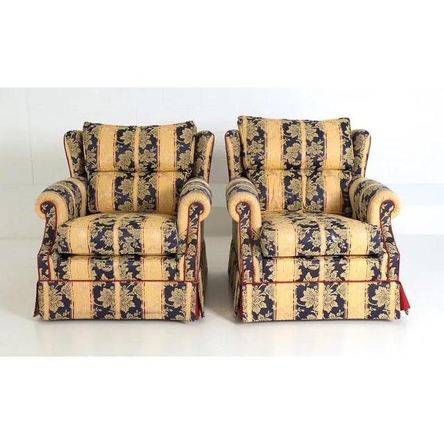 English Late 20th Century Pair Peter Guild Upholstery Fine English Fabric Upholstered Rolled Arm Lounge Chairs For Sale - Image 3 of 10