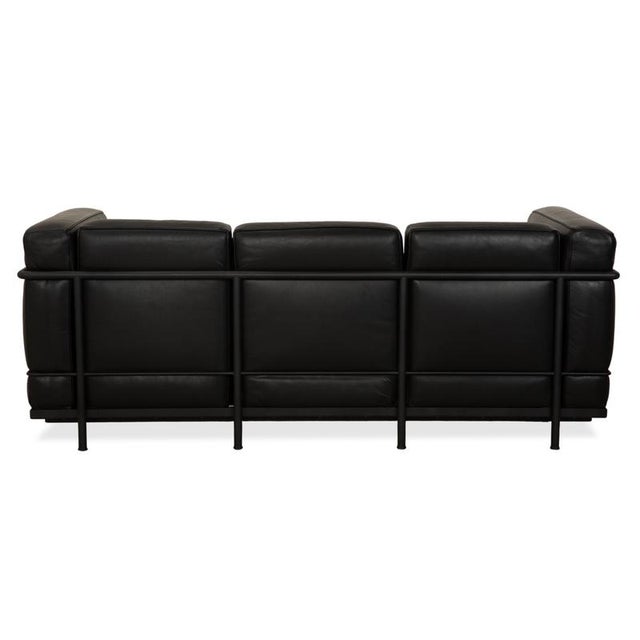 LC 2 3-Seater Sofa and Armchairs in Black Leather by Le Corbusier for Cassina, Set of 3 For Sale - Image 16 of 18