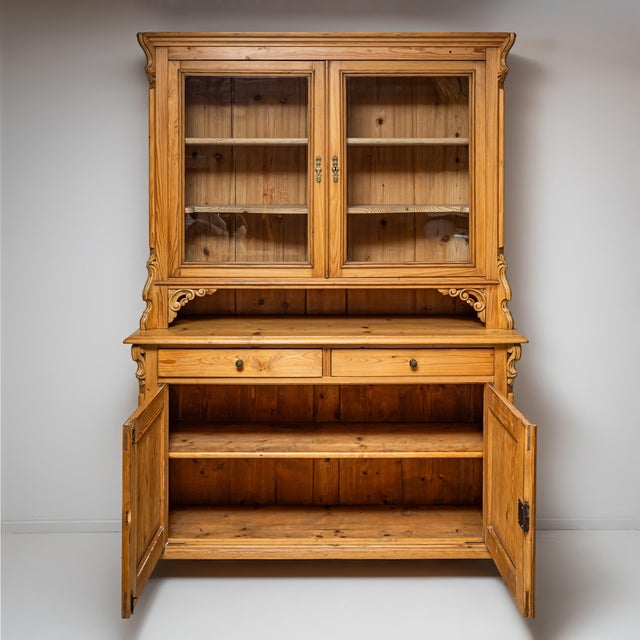 German Pine Display Cabinet, Late 19th Century For Sale - Image 3 of 8