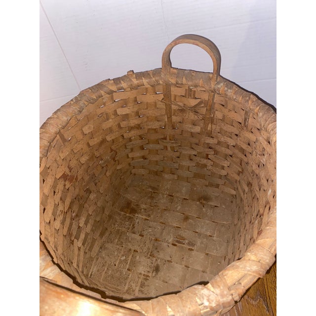 American Antique American Hand-Woven Splint Wood Gathering Basket For Sale - Image 3 of 10