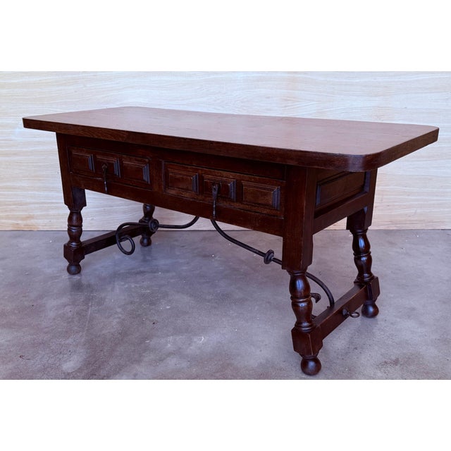 Spanish Early 20th Century Spanish rectangular coffee table with turned legs and four drawers For Sale - Image 3 of 18