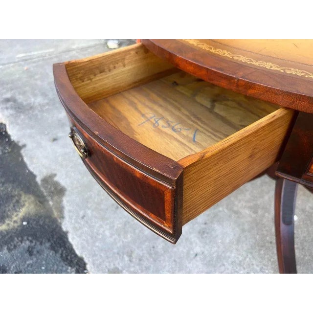 Antique Federal Style Flame Mahogany Leather Top Drum Table. For Sale - Image 4 of 11