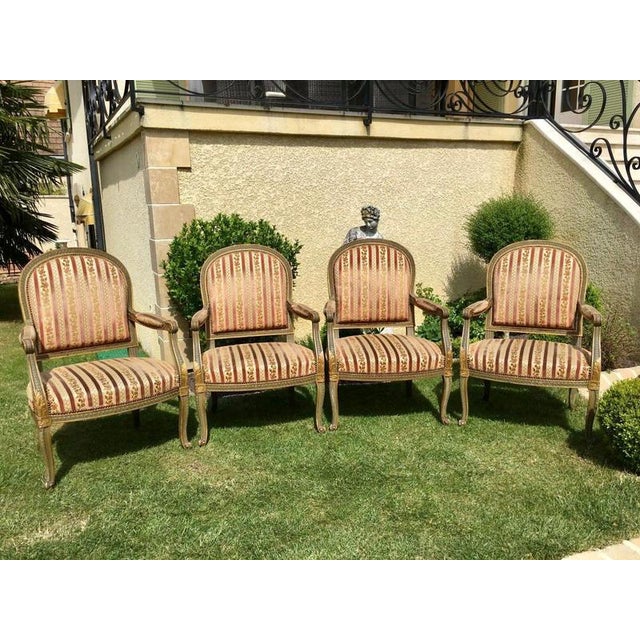 Period: 19th century Style: Louis 15th - Transition Condition: Good condition Material: Gilted wood Width: 43cmHeight:...