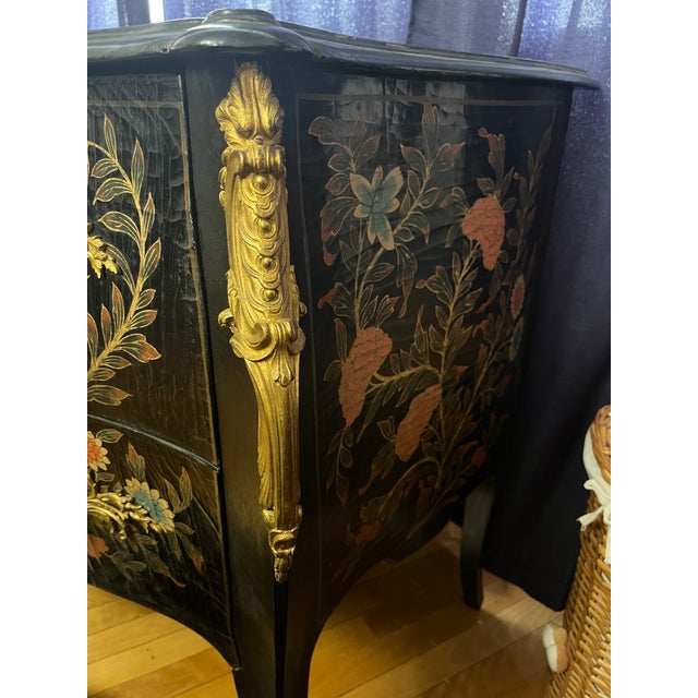 French Louis XVI Style Hand Painted Floral Bombe Commode, Early 20th Century For Sale - Image 3 of 9
