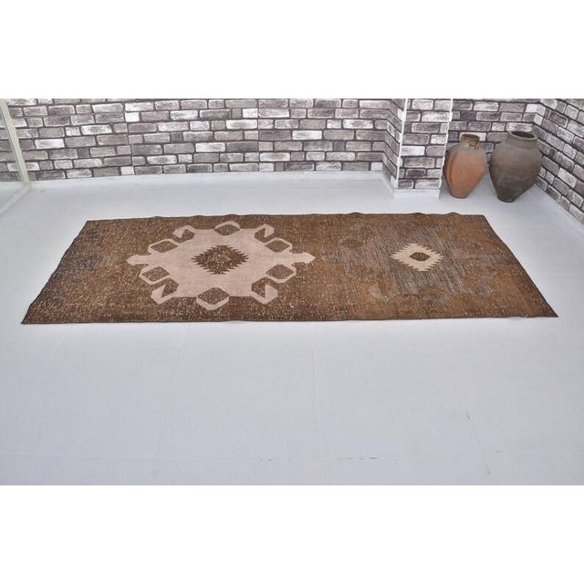 Turkish MId 20th Century Hand-Knotted Anatolian Rug / Multi-Medallion Geometric Tribal Area Rug For Sale - Image 3 of 10
