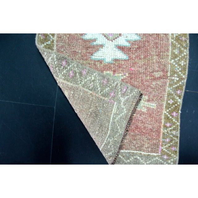 1960s Vintage Turkish Area Rug For Sale - Image 5 of 6