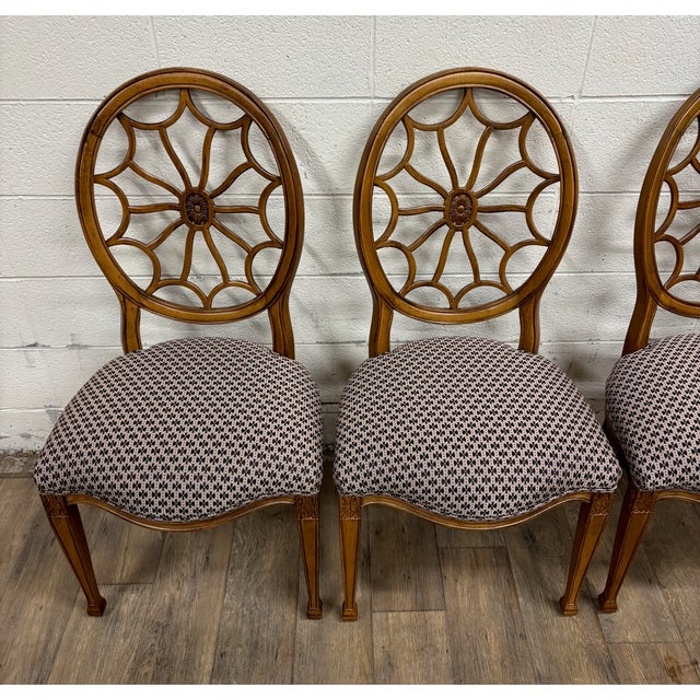 Vintage George III Regency Hepplewhite Style Sunburst Spider Web Dining Chairs For Sale - Image 4 of 15