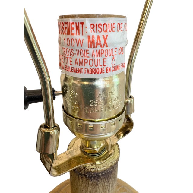 New Medallion Lighting Table Lamp - Showroom Sample For Sale In Indianapolis - Image 6 of 8