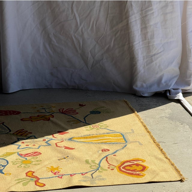 Large Beige Indian Rug with Floral Patterns, 1980s For Sale - Image 4 of 18