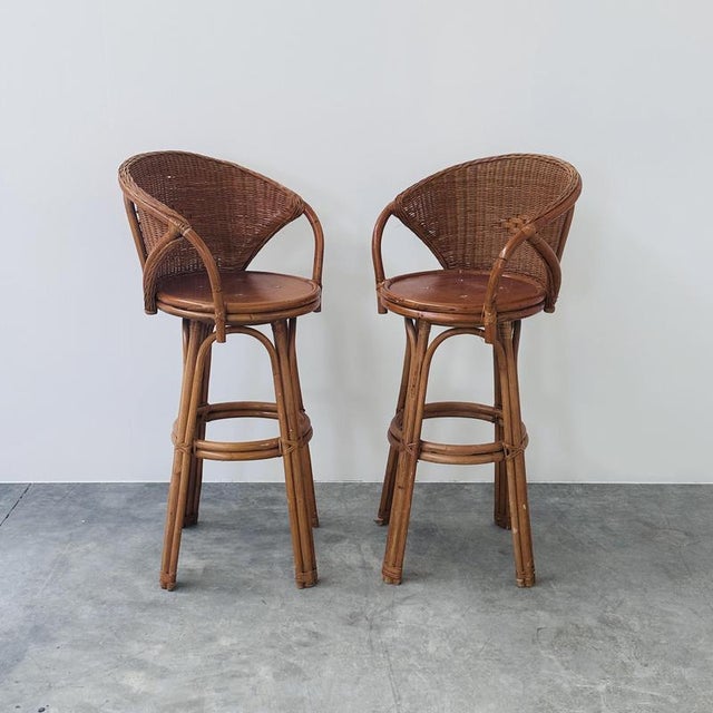 Wood Swivel Rattan Bar Stools, France, 1970s, Set of 2 For Sale - Image 7 of 13