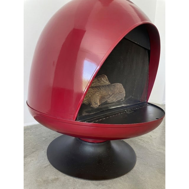 This fireplace is amazing. The original porcelain finish is a beautiful and custom Ruby Red color from Malm. These retail...