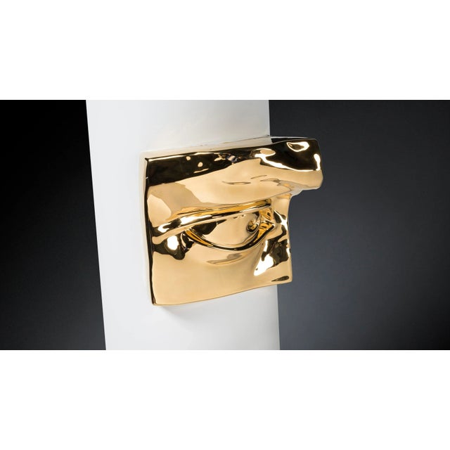 Contemporary White Ceramic & Gold David Eye Vase by Marco Segantin for VGnewtrend For Sale - Image 3 of 4