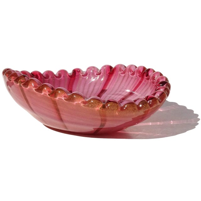 Vintage Murano Mid Century Pink Aventurine Ribbons Gold Flecks Italian Art Glass Scalloped Rim Bowl For Sale In Orlando - Image 6 of 10