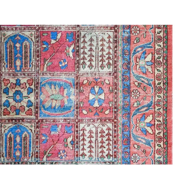 Mid 20th Century Bakhtiari Rug For Sale - Image 4 of 13