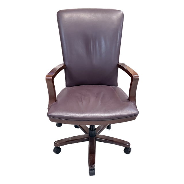 Late 20th Century Hancock & Moore Burgundy Leather Executive Swivel Desk Chair For Sale