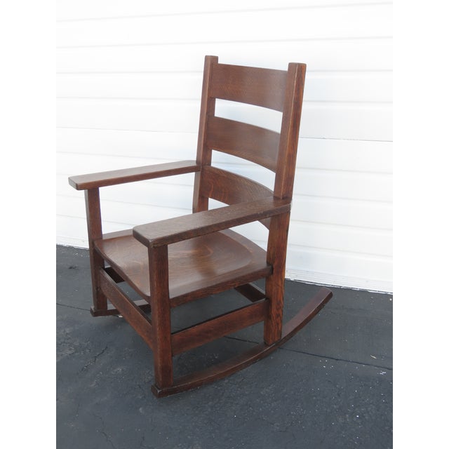 Early 1900s Art and Craft Tiger Oak Rocking Chair 6409 For Sale In Miami - Image 6 of 15