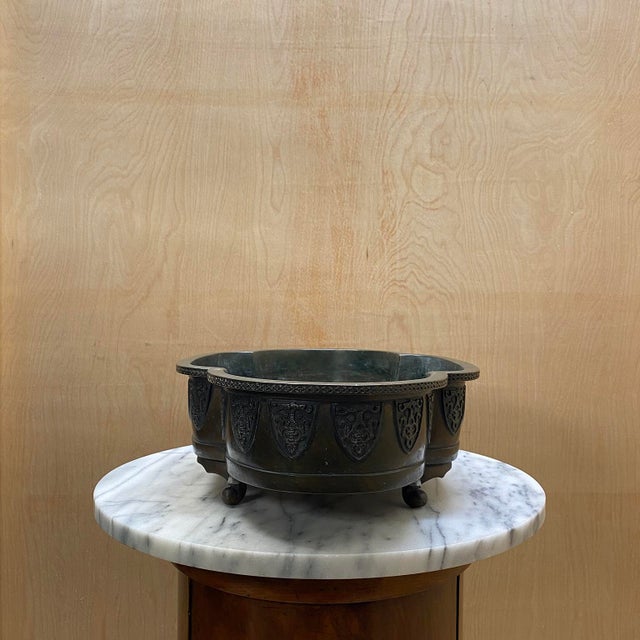 Early 20th Century Footed Bronze Asian Jardiniere For Sale In Los Angeles - Image 6 of 17